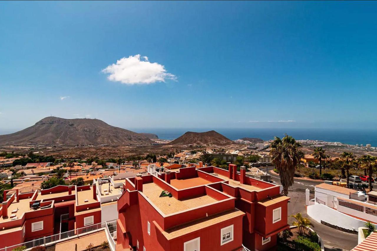 Superlative Apartment With Spectacular Ocean Views Chayofa Exterior foto